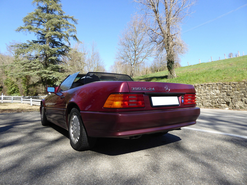 Illustration for article titled Mercedes Benz 300SL-24 Oppo Review
